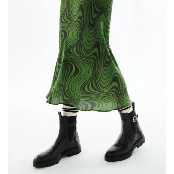 ZARA LEATHER ANKLE BOOTS WITH BUCKLE - Picture 2 of 7